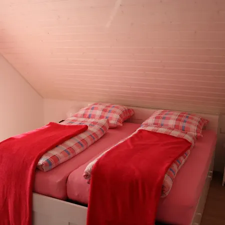 Apartament Am Fusse Der Burg Hohenzollern Og *