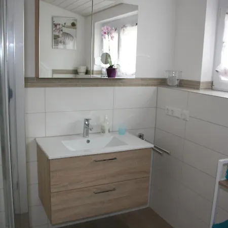 Am Fusse Der Burg Hohenzollern *